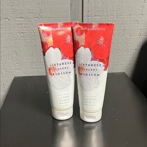 Bath & Body Works Japanese Cherry Blossom Ultra Shea Body Cream - Red & White